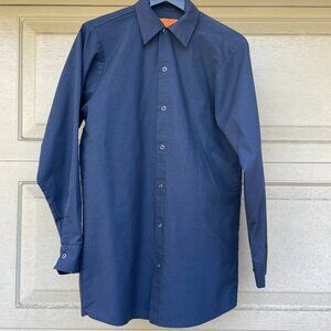 Navy Blue Button Down Shirt L/XL Dadcore Dark Academia Workwear Wrinkle Free